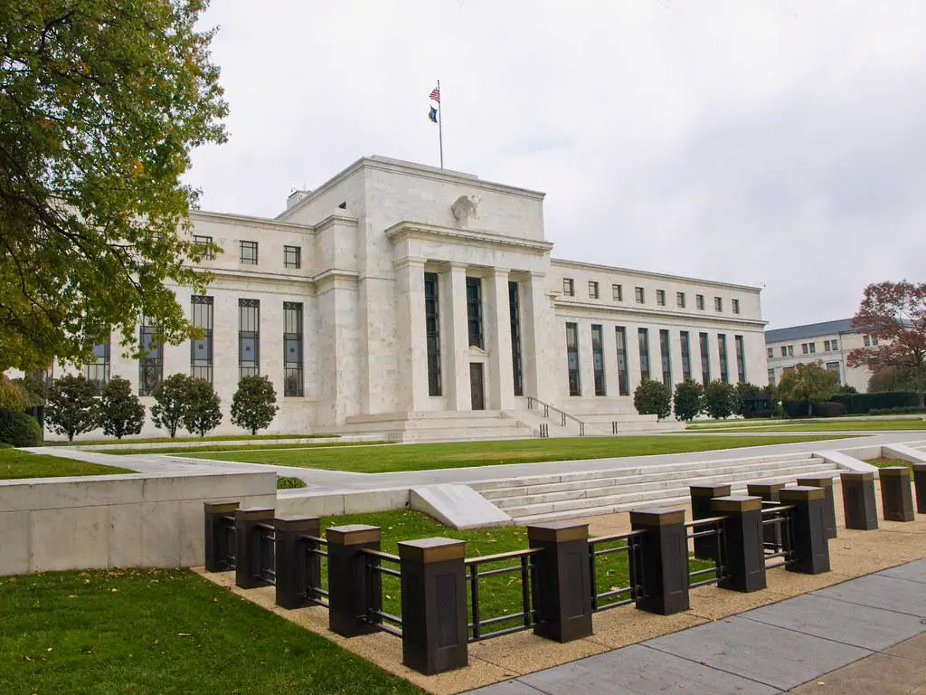 The exterior of the Federal Reserve building in Washington D.C.